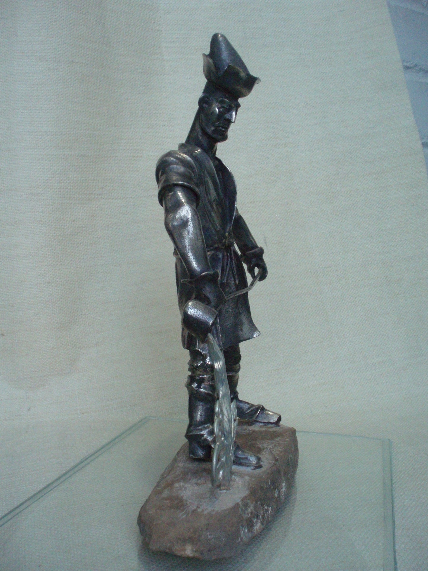 Sculpture "Kazakh metal"